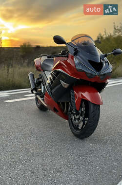 Мотоцикл Спорт-туризм Kawasaki ZZR 1400 2017 в 