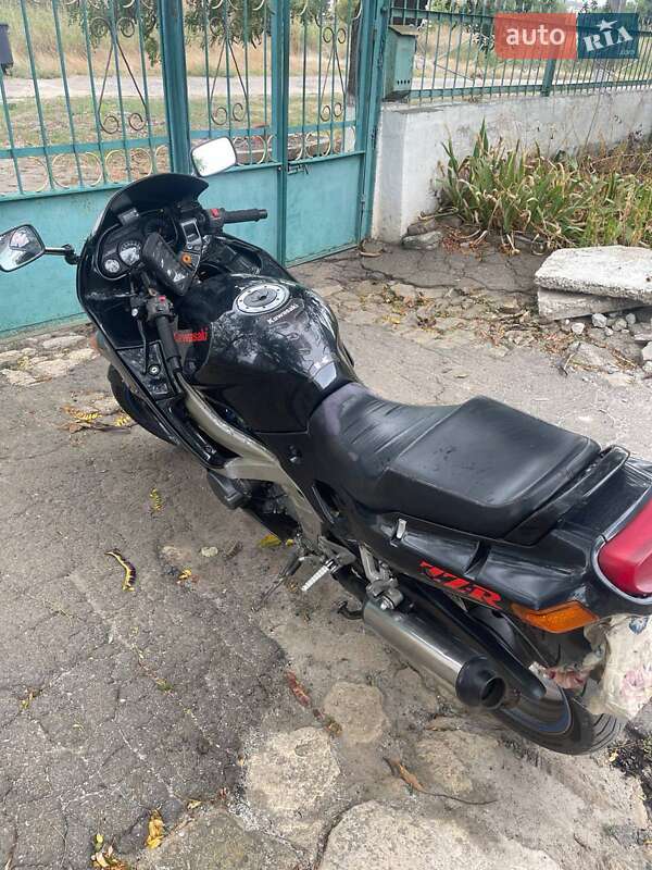 Мотоцикл Спорт-туризм Kawasaki ZZR 400 1999 в Иваново
