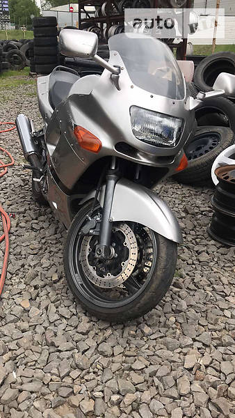 Спортбайк Kawasaki ZZR 600 2000 в Стрые