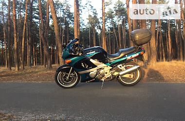 Мотоцикл Спорт-туризм Kawasaki ZZR 600 1993 в Чернигове