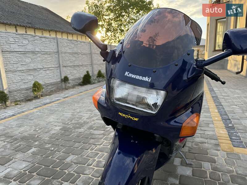 Мотоцикл Спорт-туризм Kawasaki ZZR 600 1993 в Любешові