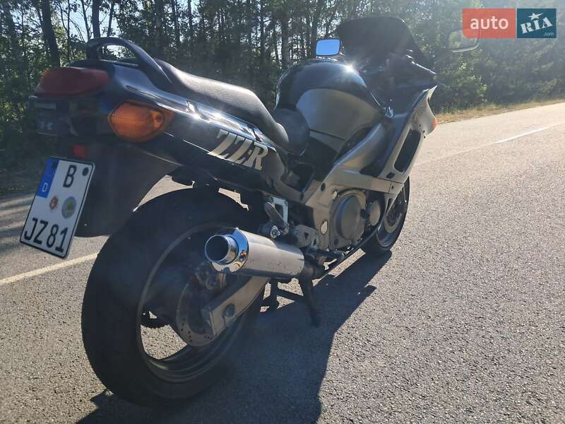 Мотоцикл Спорт-туризм Kawasaki ZZR 600 1999 в Житомире фото 8 Мотоцикл Спорт-туризм Kawasaki ZZR 600 1999 в Житомире