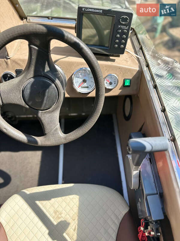 Човен Казанка 5М2 2010 в Ржищеві