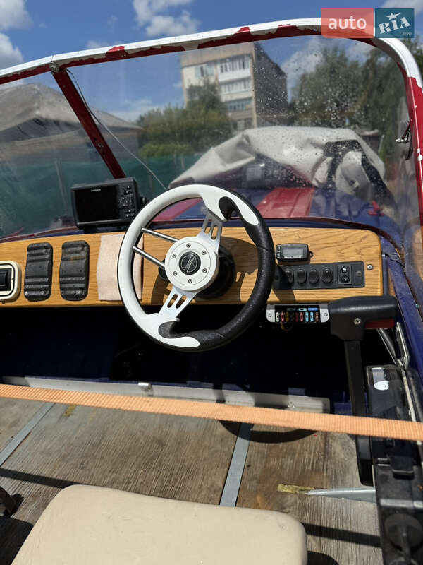 Човен Казанка 5М3 1982 в Остер