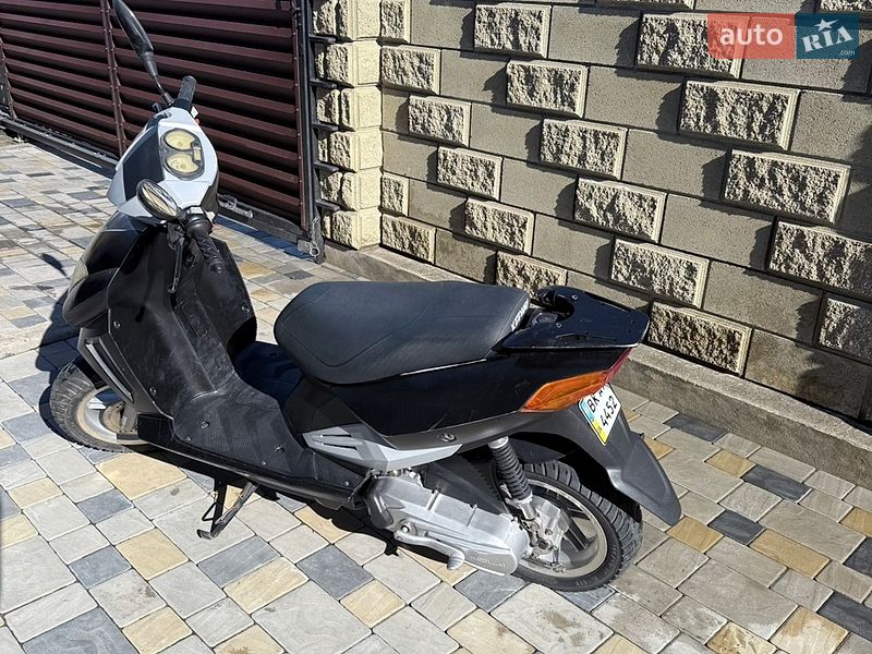 Мопеды Keeway Matrix 2007 в Остроге