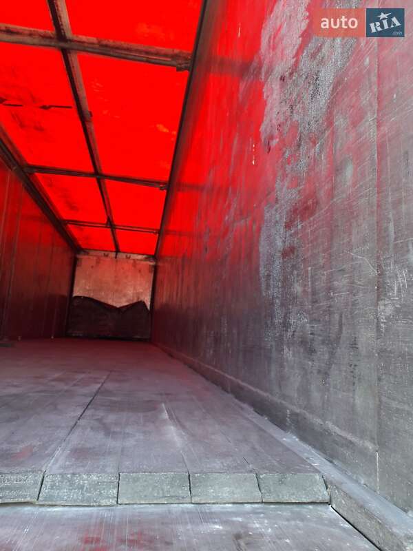 Самосвал полуприцеп Kelberg S 2010 в Кременчуге