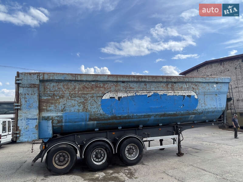 Самосвал полуприцеп Kempf SKD 34-3 2003 в Львове