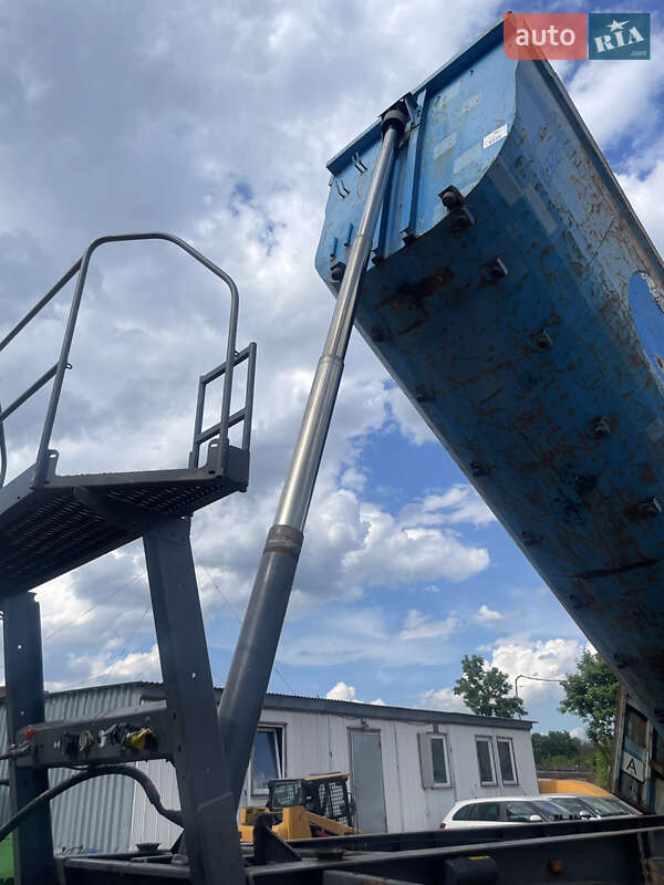 Самоскид напівпричіп Kempf SKD 34-3 2003 в Львові