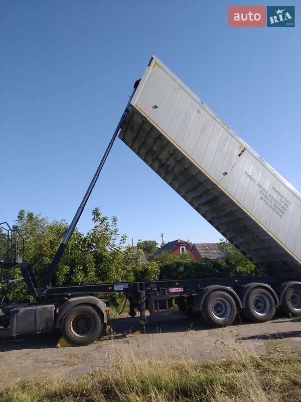 Самосвал полуприцеп Kempf SKM 2010 в Полтаве