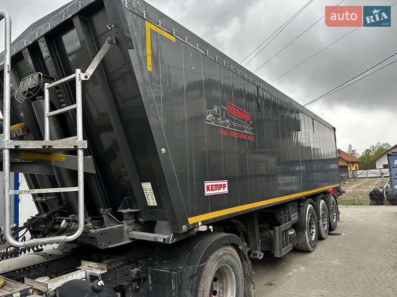 Зерновоз - напівпричіп Kempf SKM 2014 в Івано-Франківську