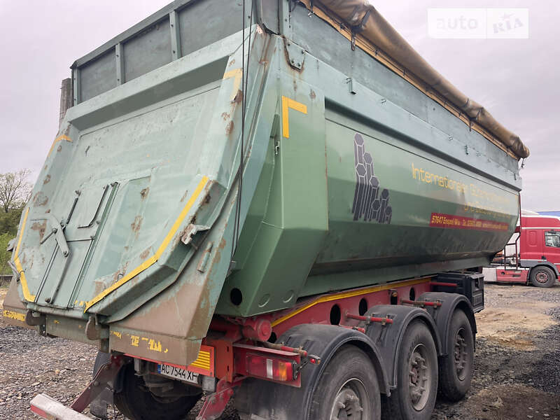 Самоскид напівпричіп Kempf SKM 2007 в Луцьку