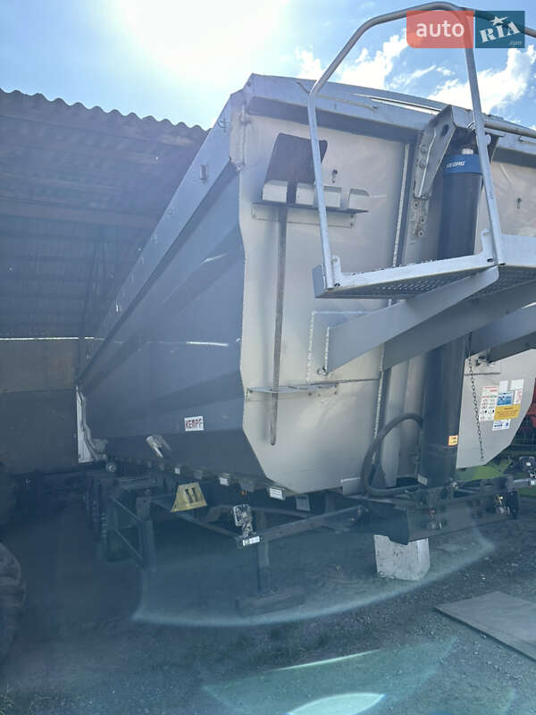 Самосвал полуприцеп Kempf SKM 2006 в Гайвороне