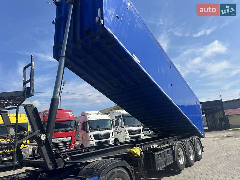 Самосвал полуприцеп Kempf SKM 2017 в Калуше