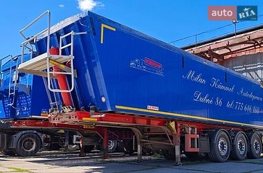 Зерновоз - напівпричіп Kempf SKM 2015 в Одесі