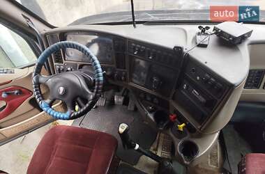 Тягач Kenworth T2000 2002 в 
