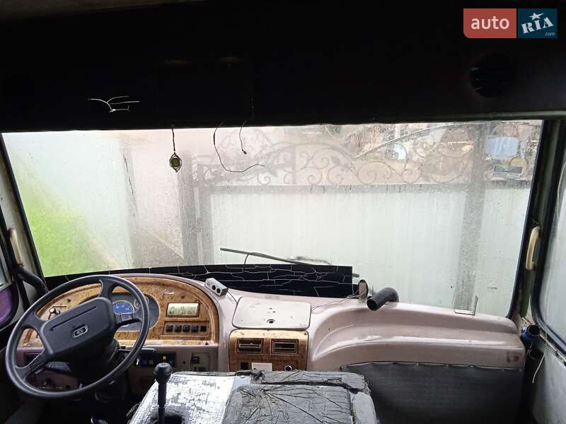 Міський автобус ХАЗ (Анторус) 3250.22 2007 в Коломиї