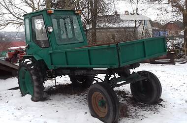 Трактор сільськогосподарський ХТЗ Т-16 1990 в Тернополі