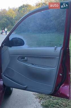 Седан Kia Avella 1997 в 