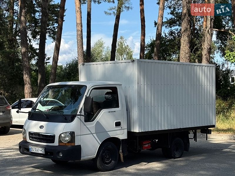 Грузовой фургон Kia Bongo 2002 в Нетешине