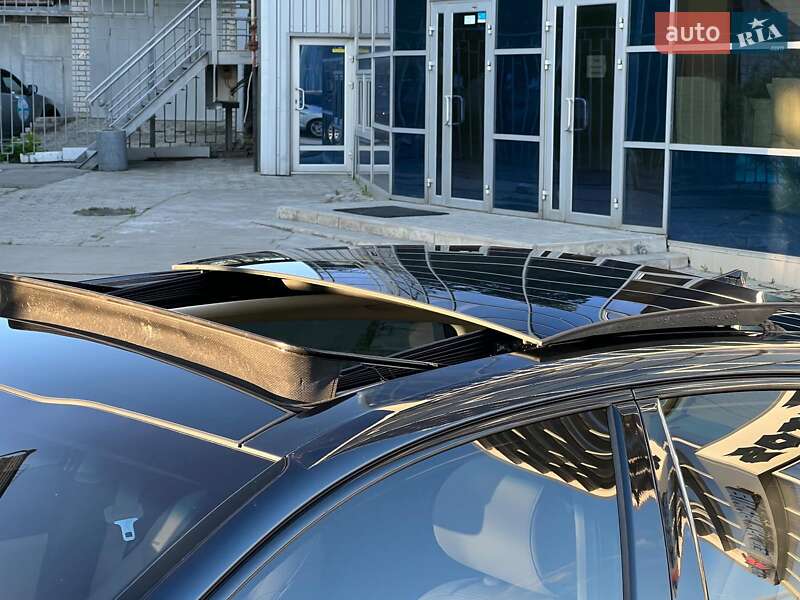 Седан Kia Cadenza 2017 в Харькове