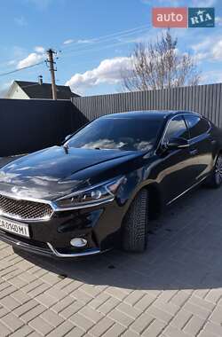 Седан Kia Cadenza 2016 в Черкассах