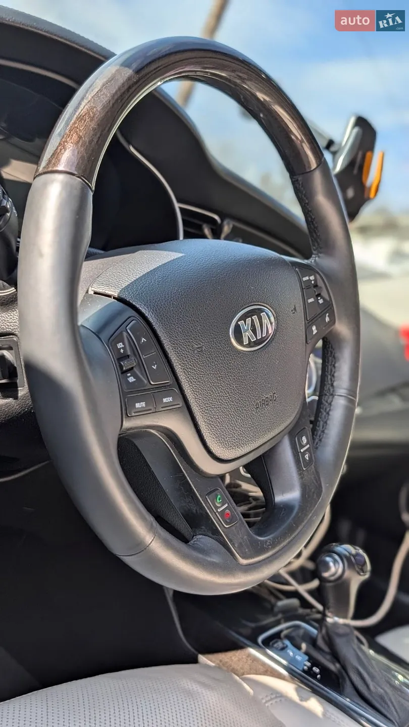 2013 Kia Cadenza - мініатюра 42