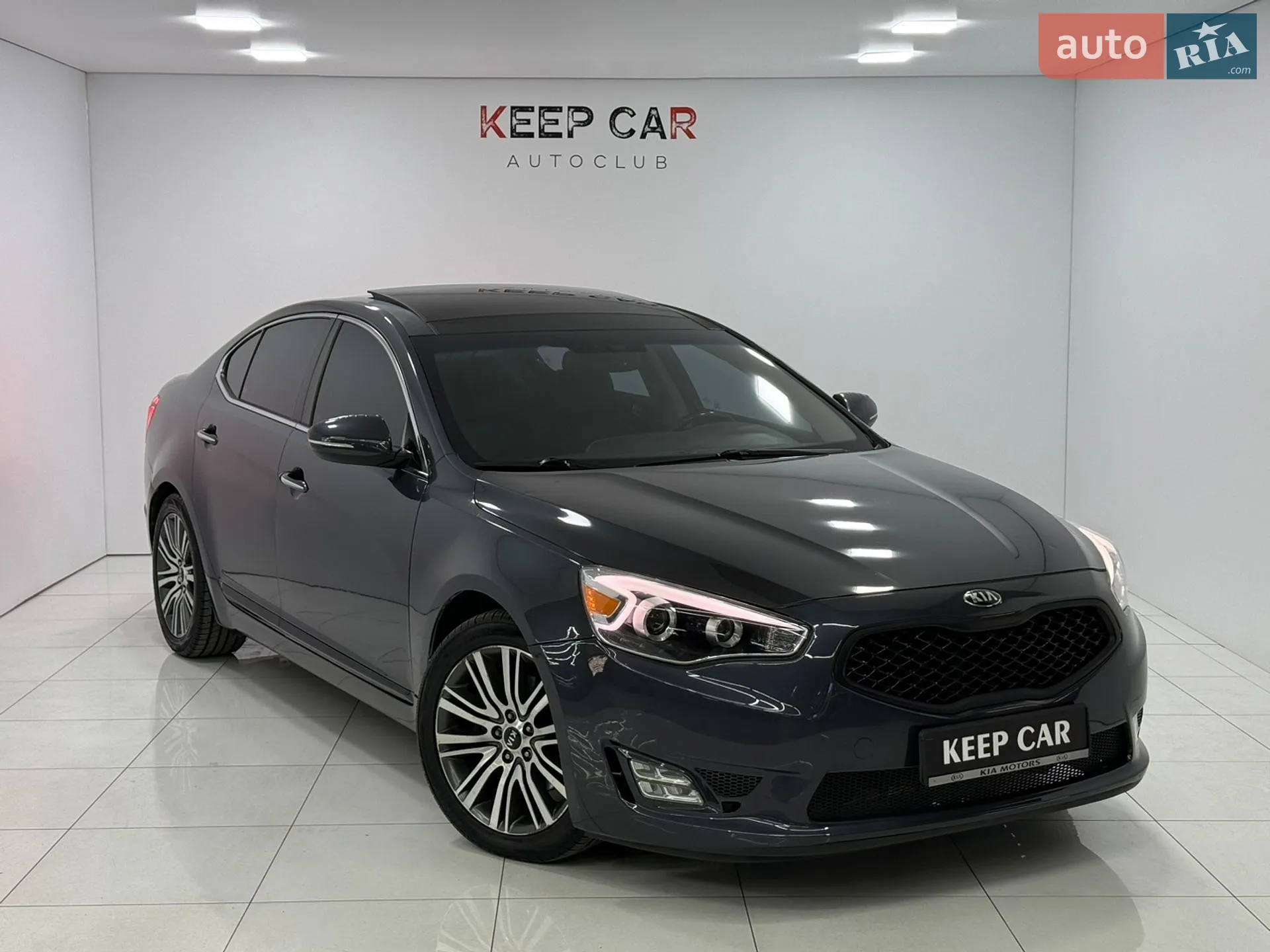2013 Kia Cadenza - мініатюра 2