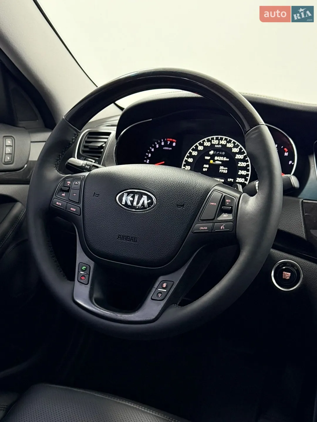 2013 Kia Cadenza - мініатюра 22