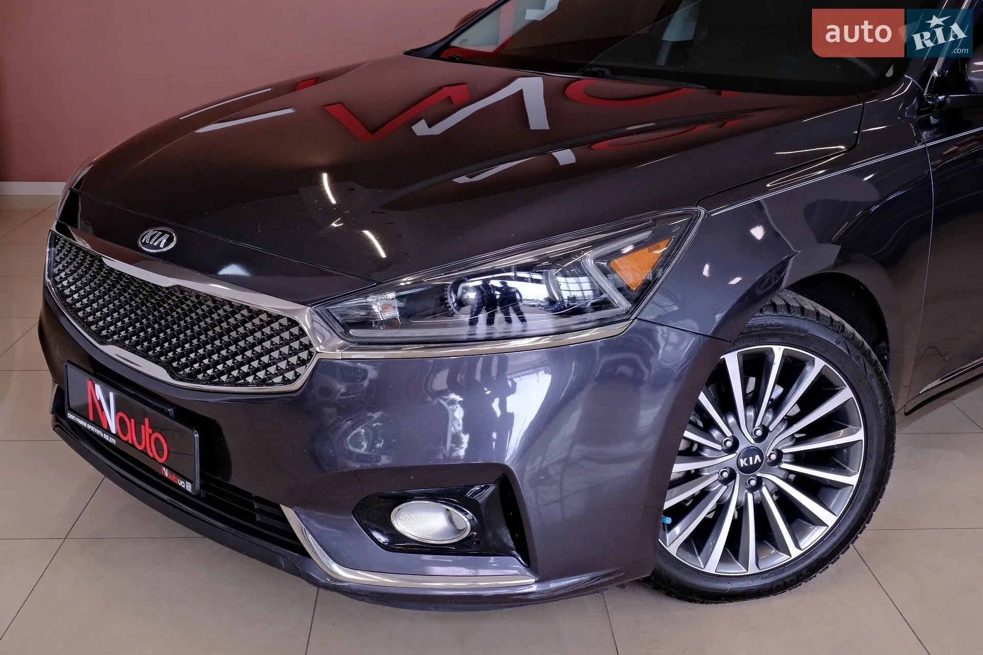 2017 Kia Cadenza - мініатюра 10