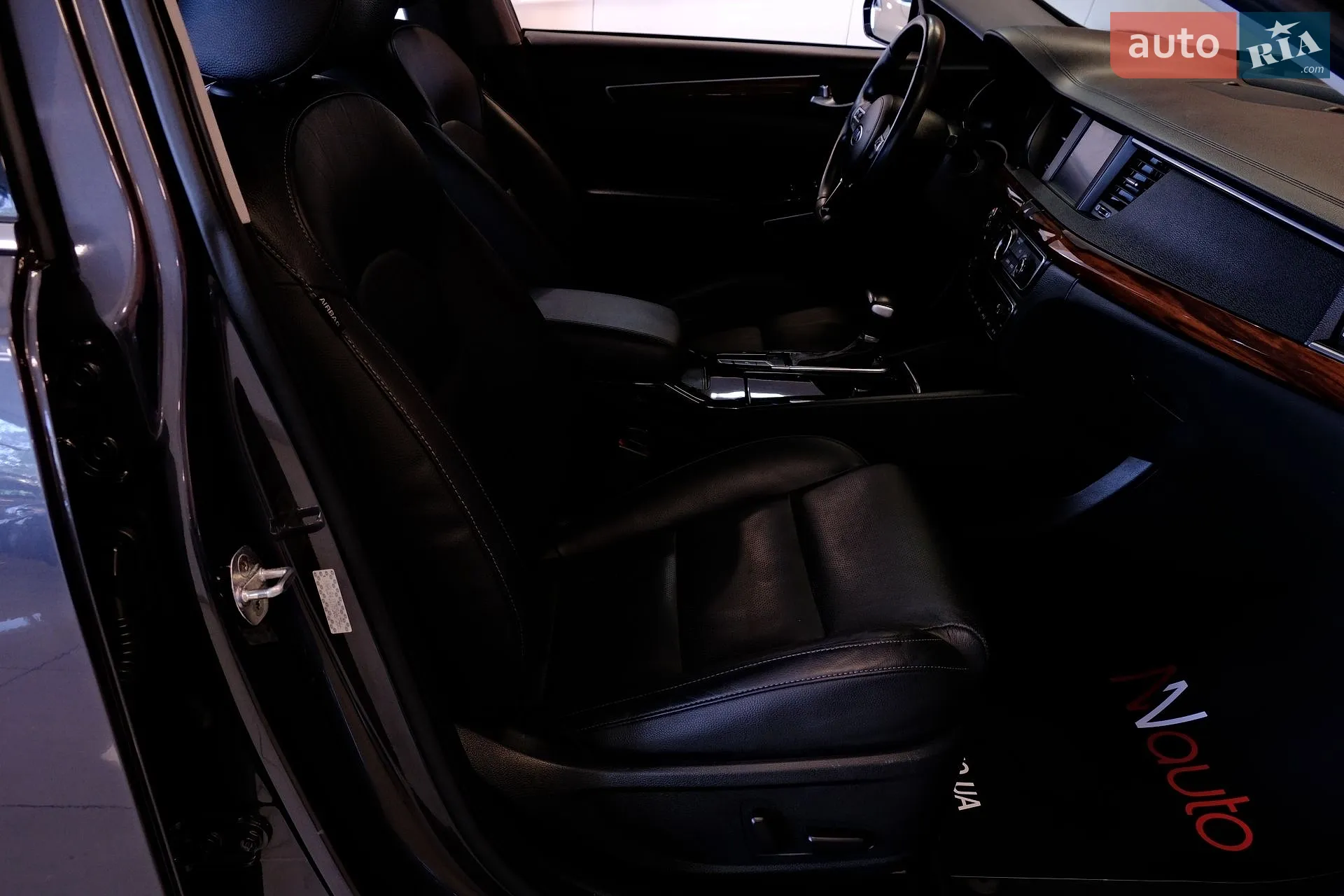 2017 Kia Cadenza - мініатюра 37