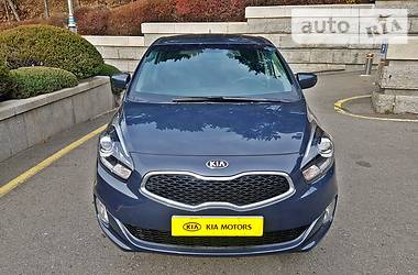 Минивэн Kia Carens 2015 в Днепре