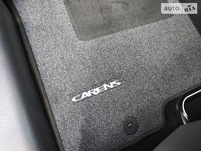 Мінівен Kia Carens 2008 в Козятині