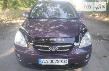 Минивэн Kia Carens 2008 в Борисполе