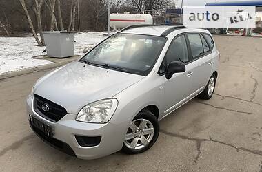 Минивэн Kia Carens 2008 в Харькове