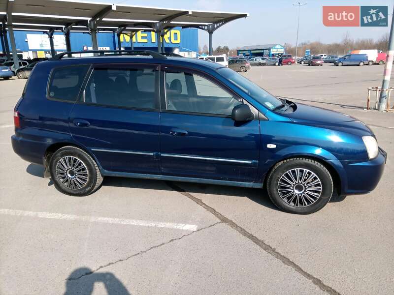 Универсал Kia Carens 2006 в Львове