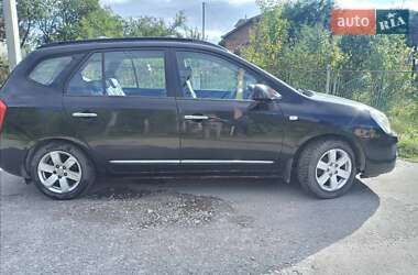 Минивэн Kia Carens 2007 в 