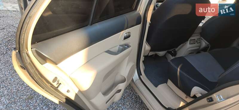 Минивэн Kia Carens 2008 в Броварах