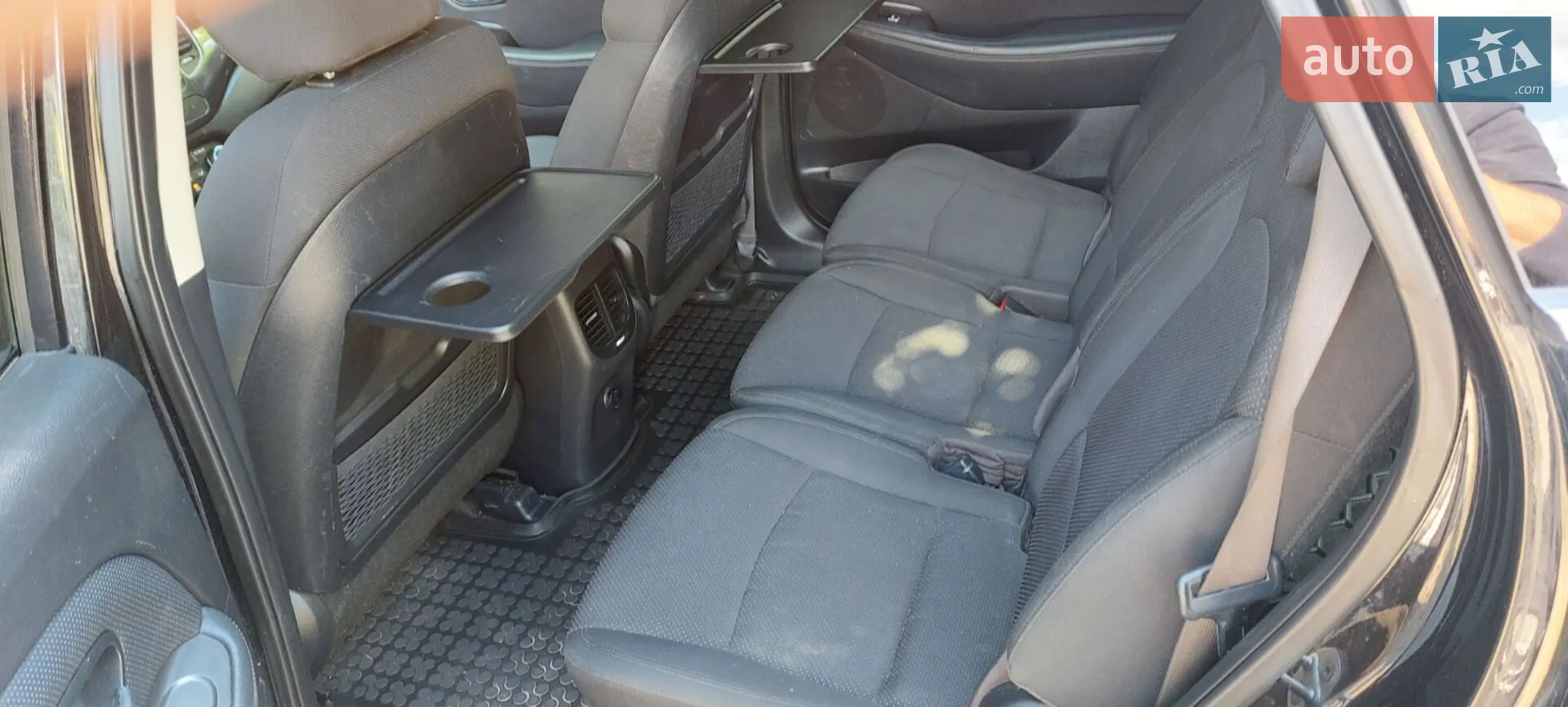 2015 Kia Carens - мініатюра 9