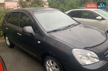 Минивэн Kia Carens 2008 в 