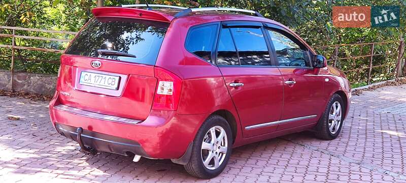Минивэн Kia Carens 2008 в Умани фото 31 Минивэн Kia Carens 2008 в Умани