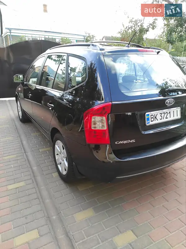 Kia Carens 2006