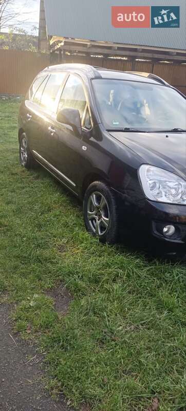Kia Carens 2006