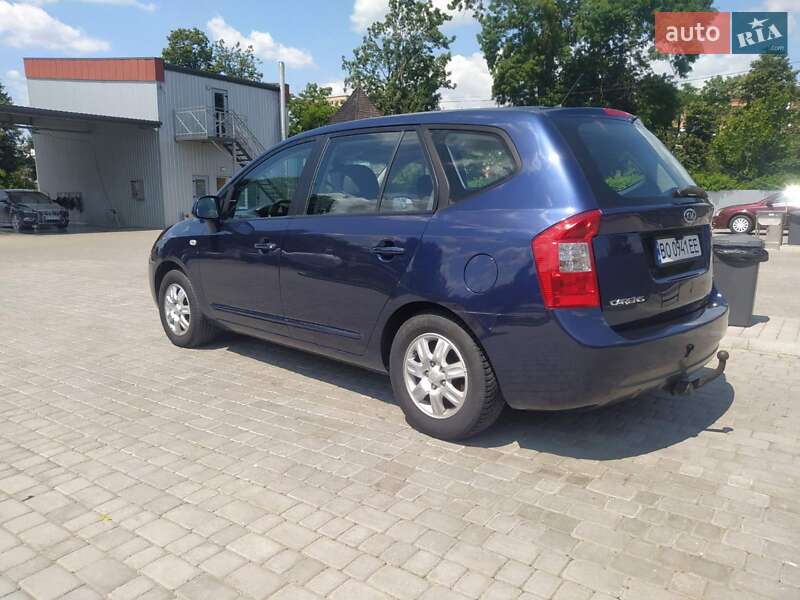Мінівен Kia Carens 2007 в Старокостянтинові