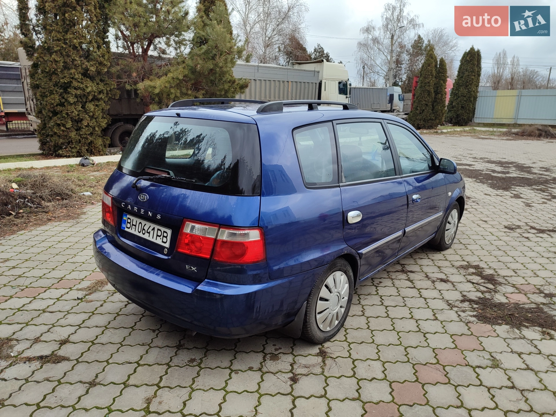 Kia Carens 2002 VIN KNEFC523135252490 фото оголошення 4 з 22