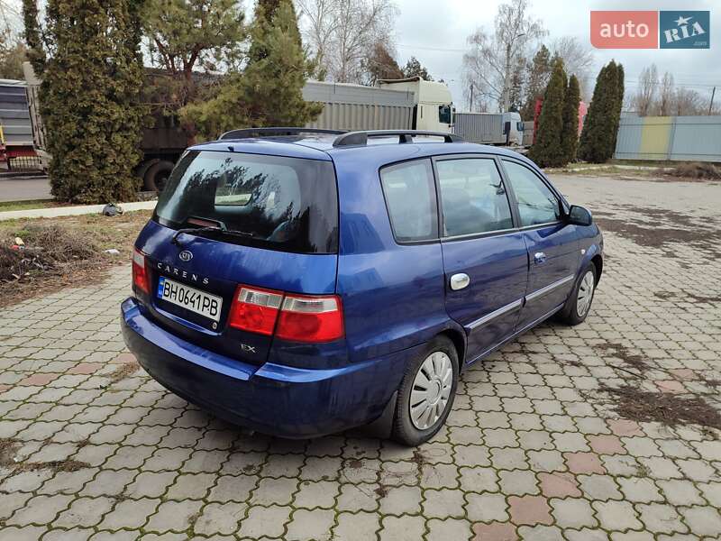 Мінівен Kia Carens 2002 в Чорноморську