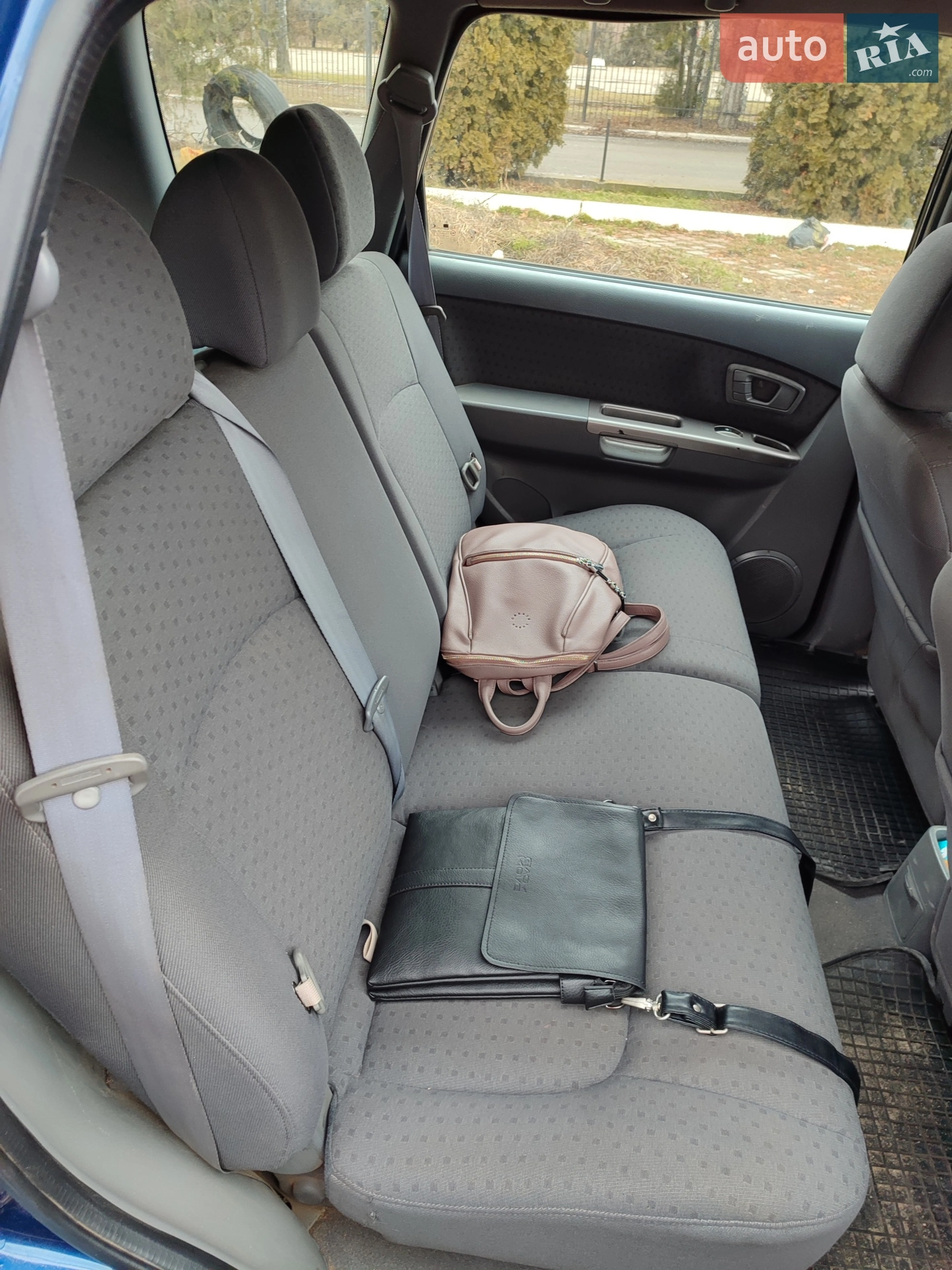 Kia Carens 2002 VIN KNEFC523135252490 фото оголошення 10 з 22