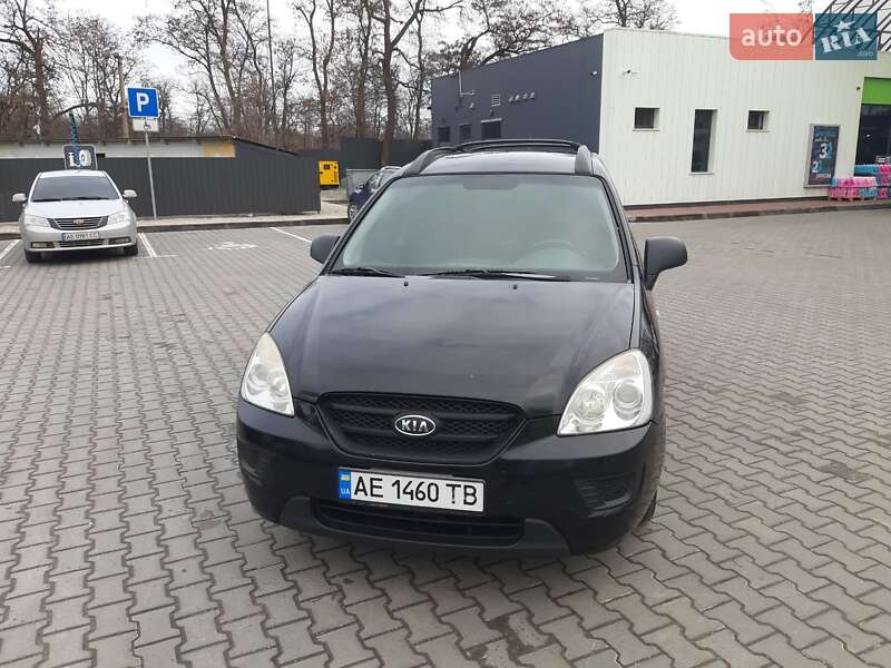 Мінівен Kia Carens 2007 в Дніпрі