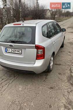 Мінівен Kia Carens 2008 в Переяславі