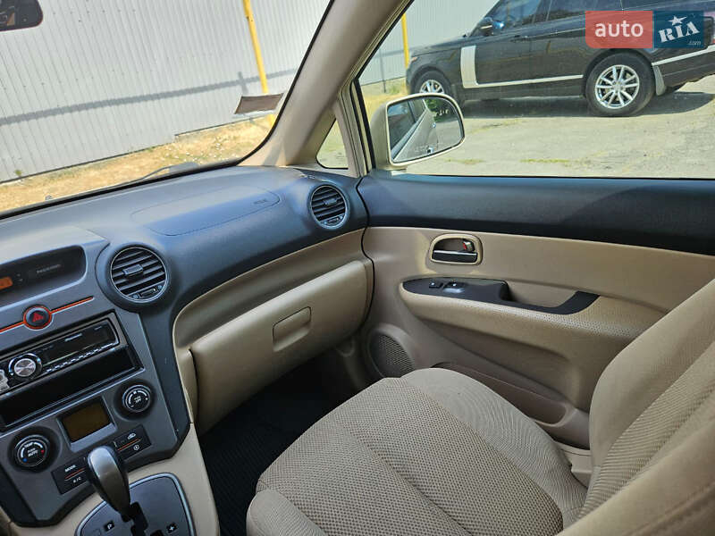 Минивэн Kia Carens 2007 в Корсуне-Шевченковском