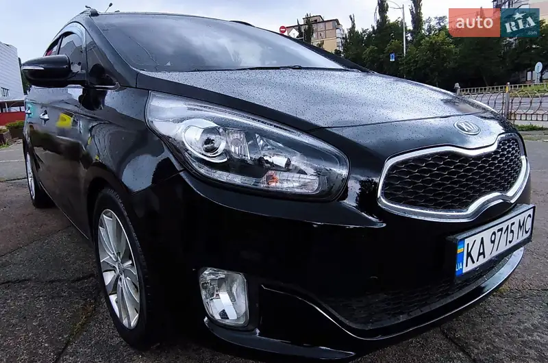 Kia Carens 2013